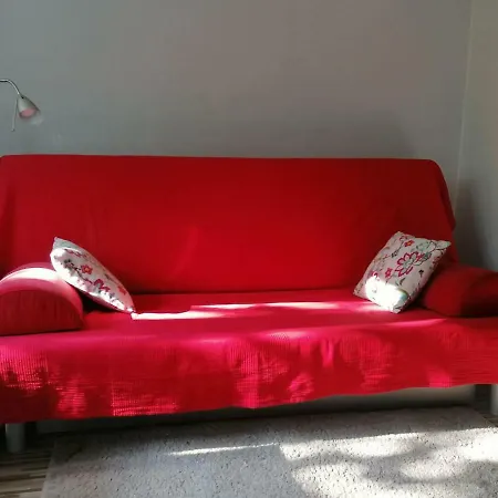 Apartment Sunny And Lovely Apartment. Near Chopin Airport! *
