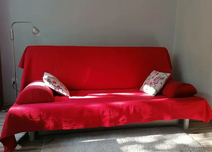 Apartment Sunny And Lovely Apartment. Near Chopin Airport! *