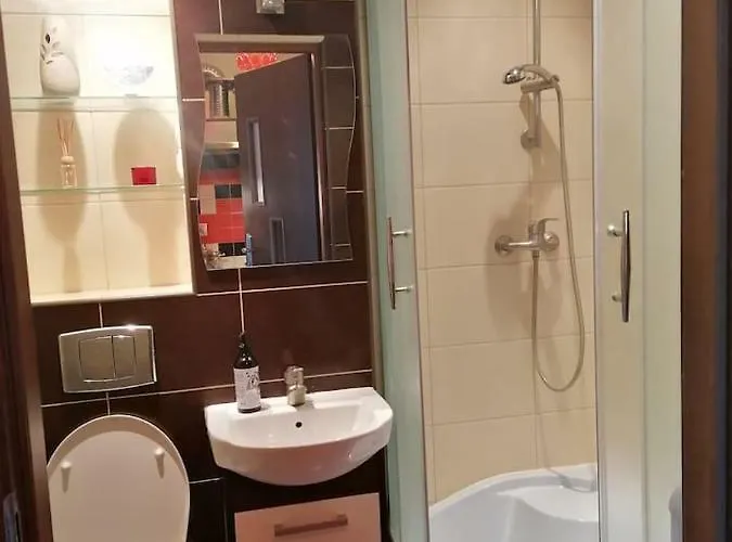 Sunny And Lovely Apartment. Near Chopin Airport! * Warsaw