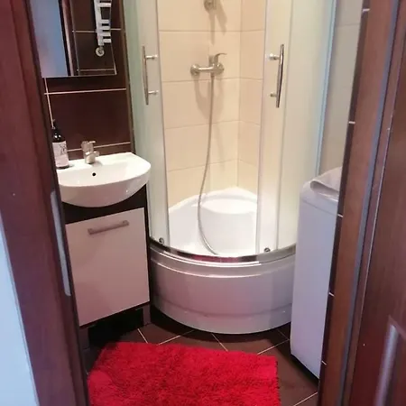 Sunny And Lovely Apartment. Near Chopin Airport!